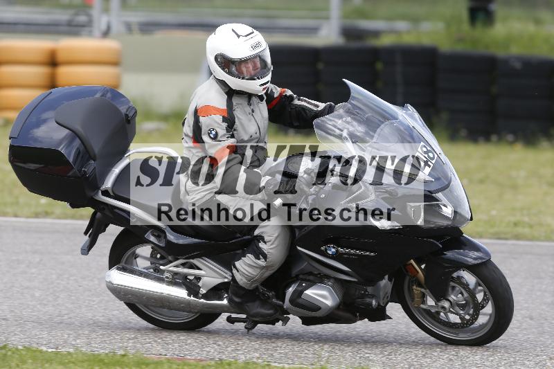 Archiv-2025/09 22.04.2025 Cornu Master School ADR/gruen-vert/48